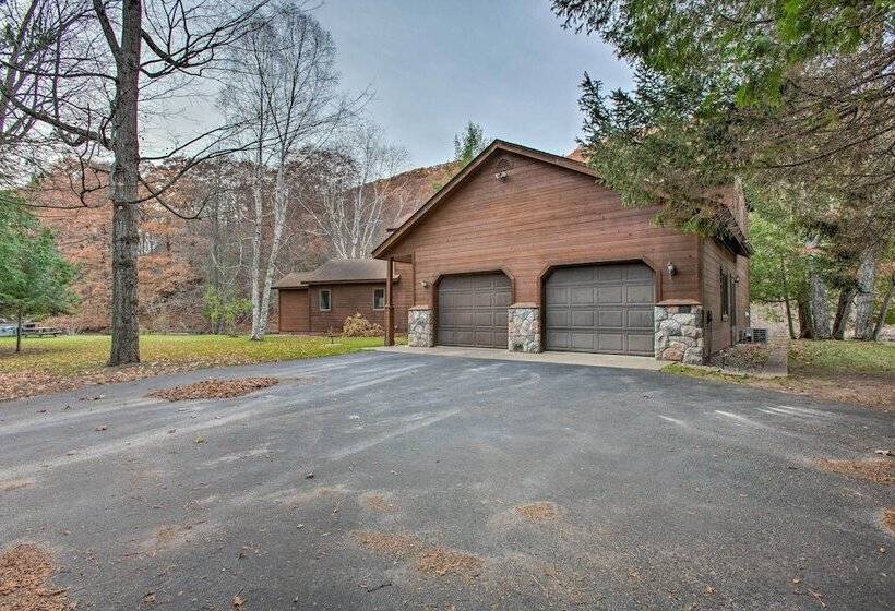 Riverfront Manton Cabin W/ Pool Table & Fire Pit!