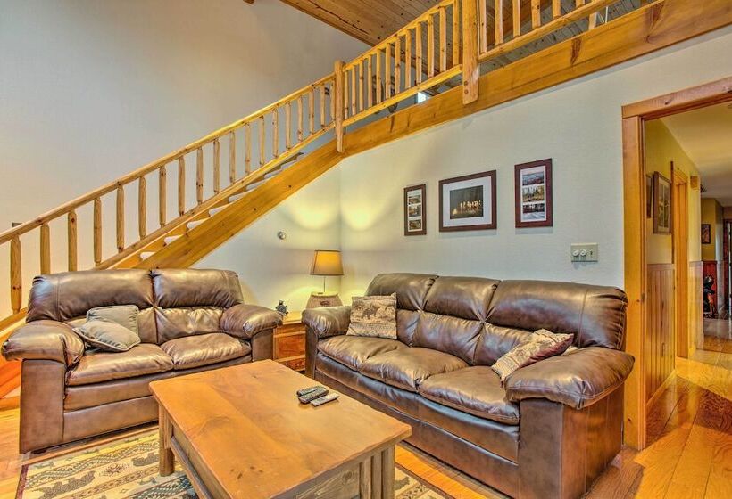 Riverfront Manton Cabin W/ Pool Table & Fire Pit!