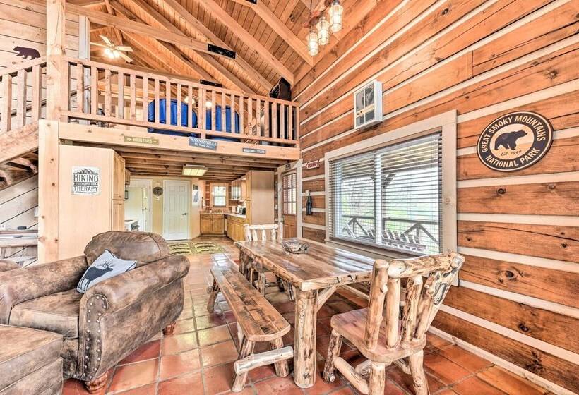 True Log Cabin W/ Game Room, Year Round Views