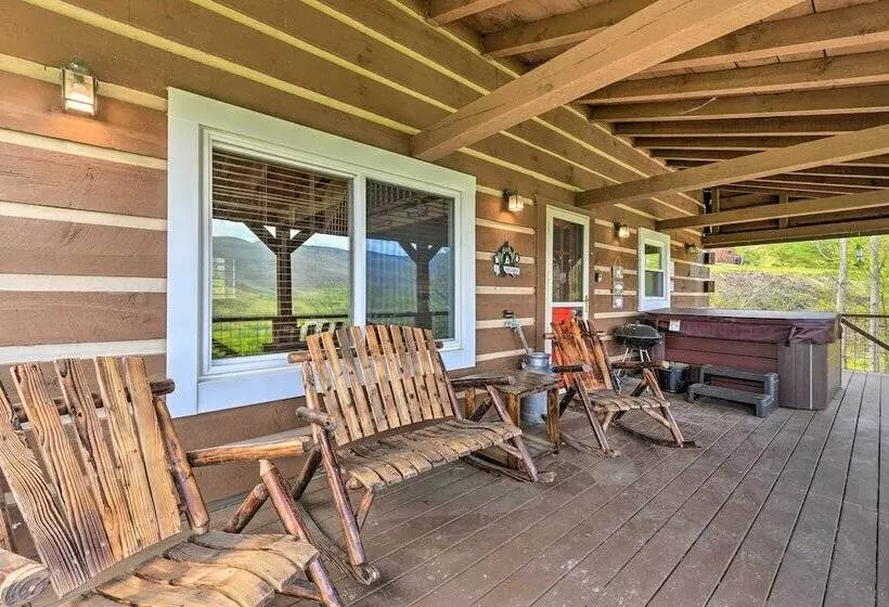 True Log Cabin W/ Game Room, Year Round Views