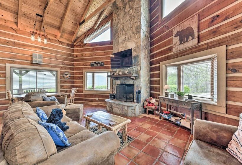True Log Cabin W/ Game Room, Year Round Views