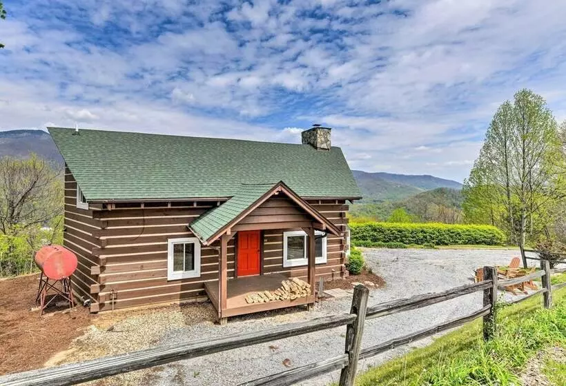 True Log Cabin W/ Game Room, Year Round Views
