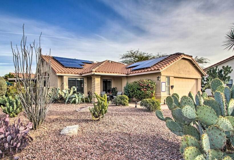 Tucson Retreat W/ Private Pool + Mtn Views