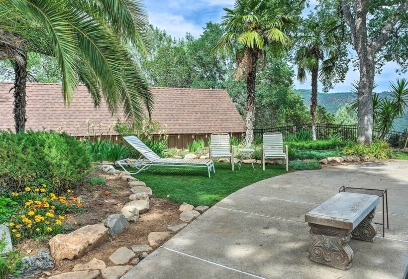 Unique  Yosemite Mountaintop Retreat  On 100 Acres