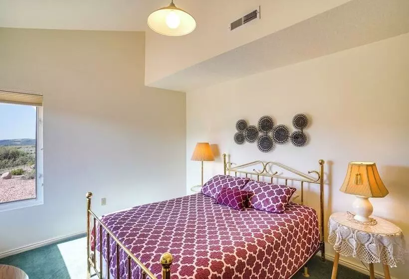 Zion Mountain Guest House W/ Canyon Vistas!