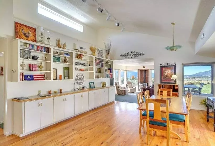 Zion Mountain Guest House W/ Canyon Vistas!