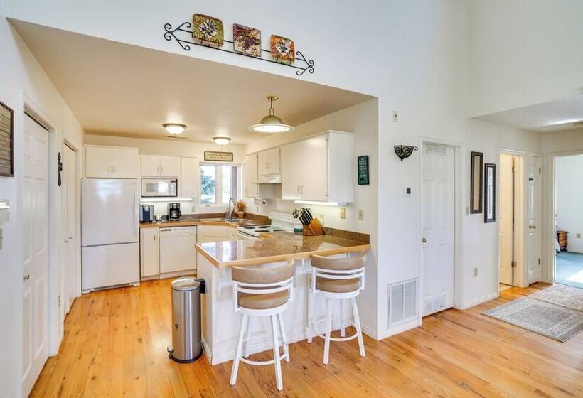 Zion Mountain Guest House W/ Canyon Vistas!