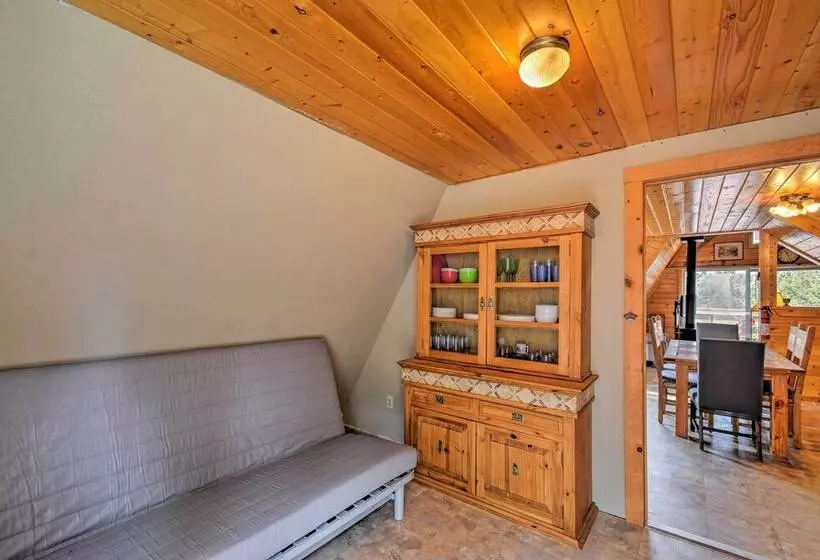 A Frame Cabin W/ Mtn Views: 4 Mi To Cripple Creek!