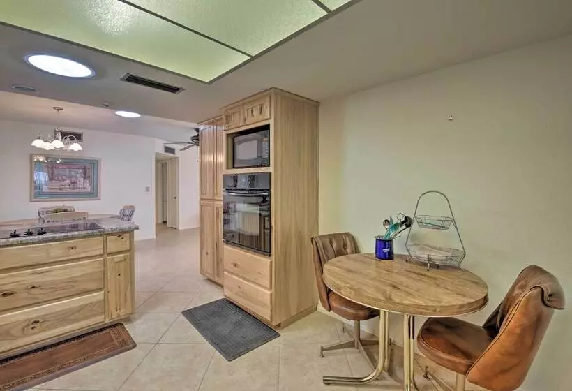 55 + Apache Junction Home: Patio & Mountain Views