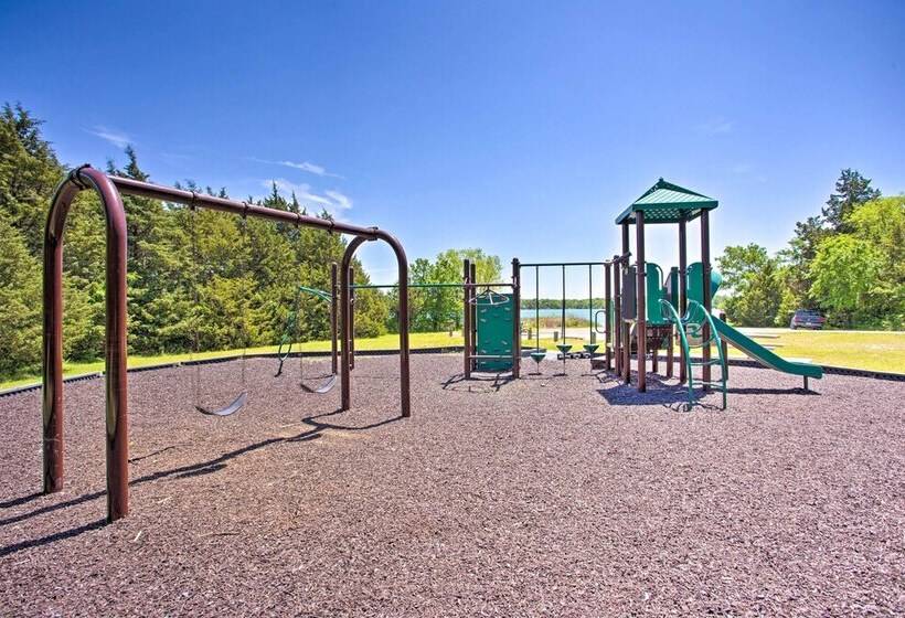 Beautiful Lake Murray Retreat <1 Mi To Lake!