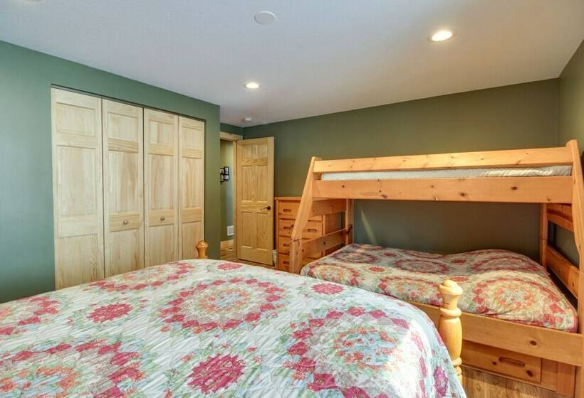 Breezy Point House W/ Dock On Pelican Lake!