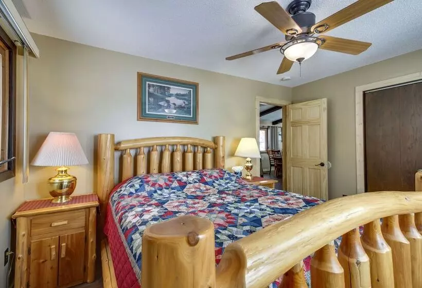 Breezy Point House W/ Dock On Pelican Lake!