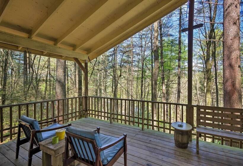 Charming Hendersonville Cottage W/porches & Views!
