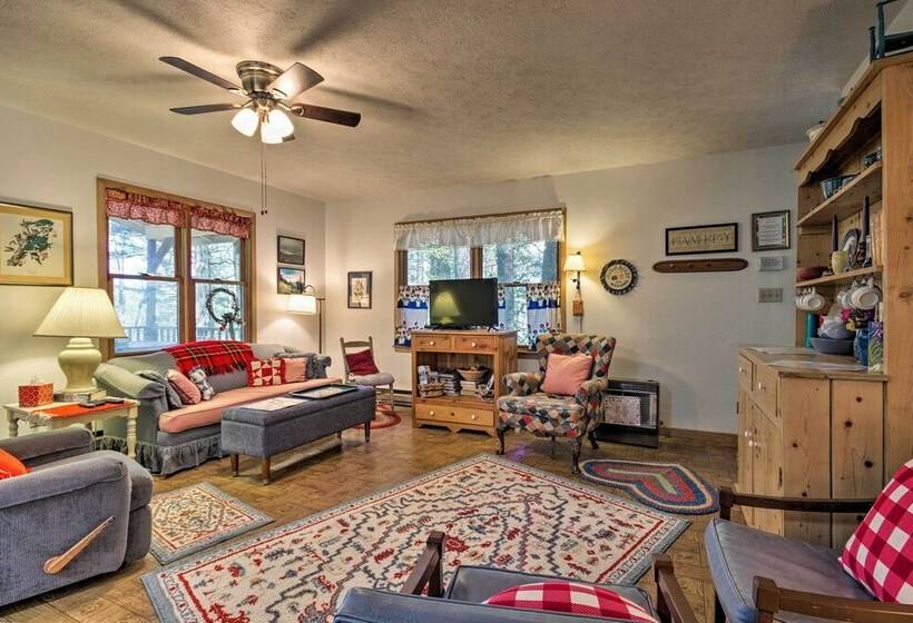 Charming Hendersonville Cottage W/porches & Views!