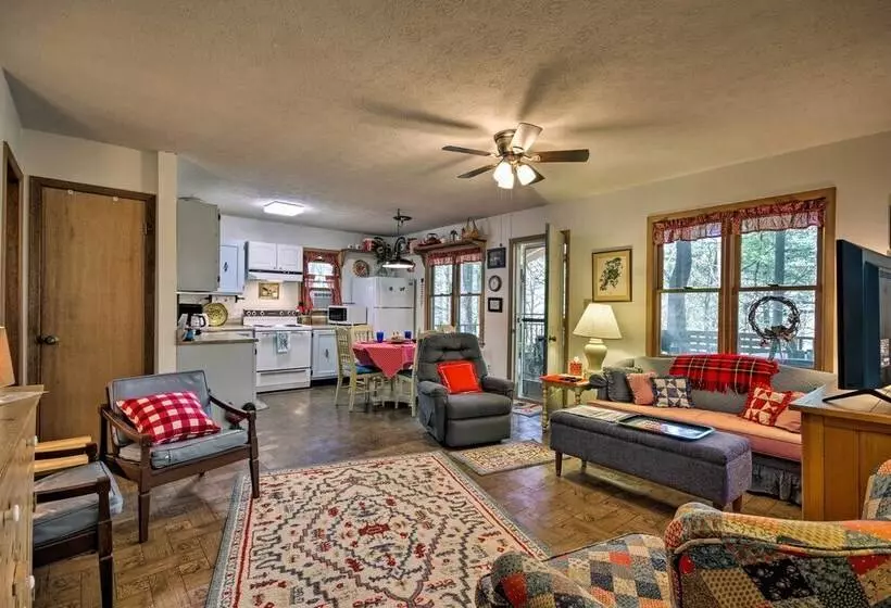 Charming Hendersonville Cottage W/porches & Views!