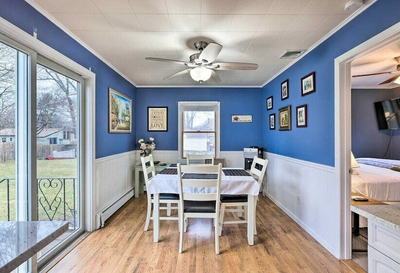 Charming Rocky Point Home ~ 1 Mi To Beach!