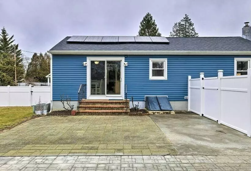 Charming Rocky Point Home ~ 1 Mi To Beach!