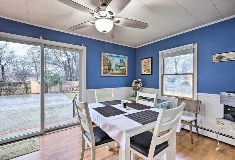 Charming Rocky Point Home ~ 1 Mi To Beach!