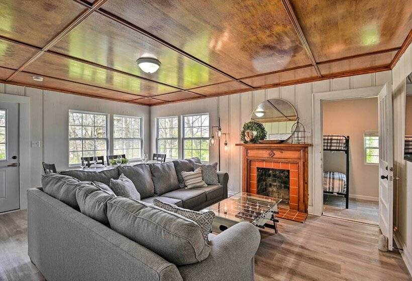 Chic Columbia Home < 2 Mi To Historic Square!