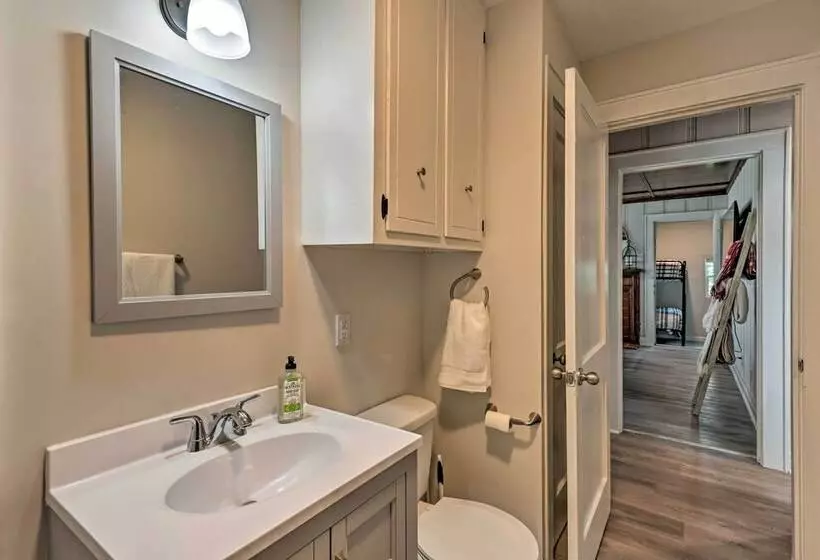 Chic Columbia Home < 2 Mi To Historic Square!