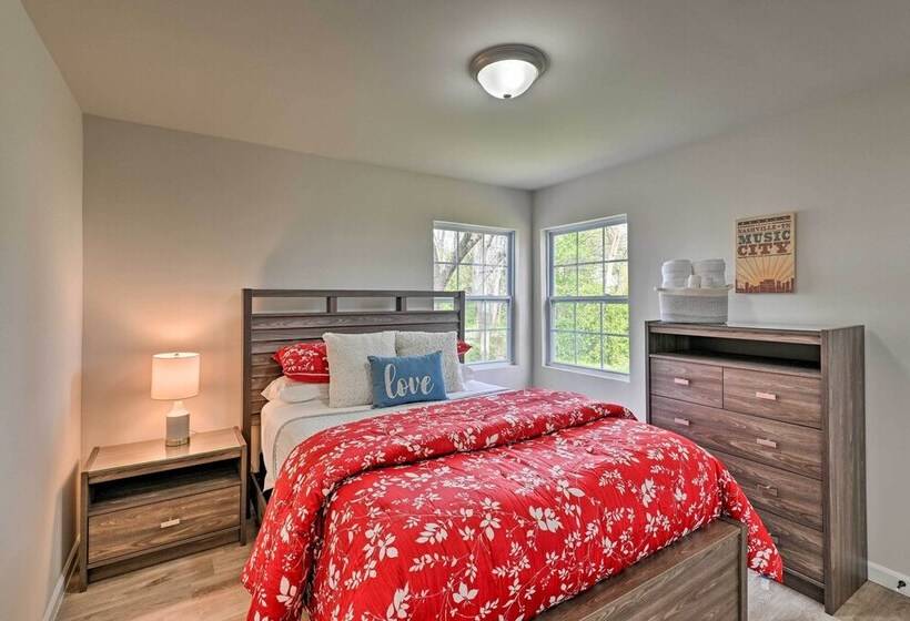 Chic Columbia Home < 2 Mi To Historic Square!