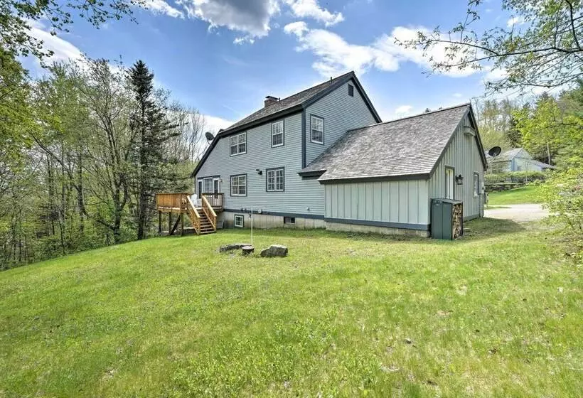 Chic Dover Home W/ Hot Tub: 1 Mi To Golf!