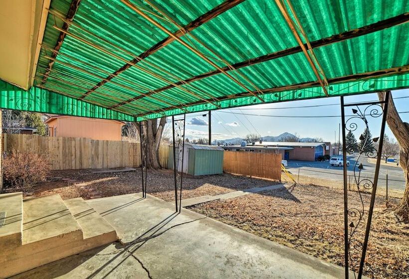 Family Friendly Cortez Cedar House W/ Yard!