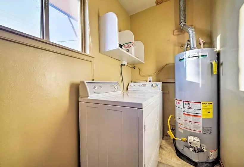 Family Friendly Cortez  Cedar House  W/ Yard!