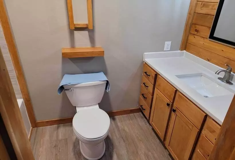 Eagles Nest   Baraboo Cabin On Wisconsin River!