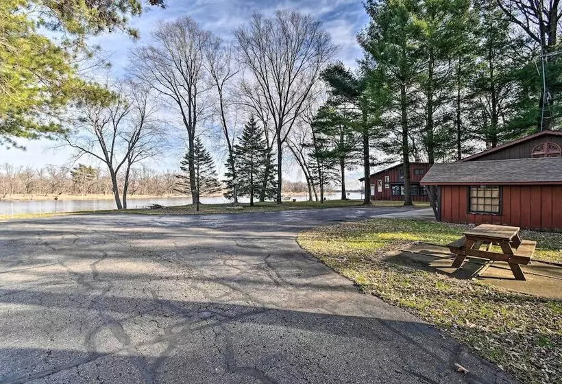 Eagles Nest   Baraboo Cabin On Wisconsin River!