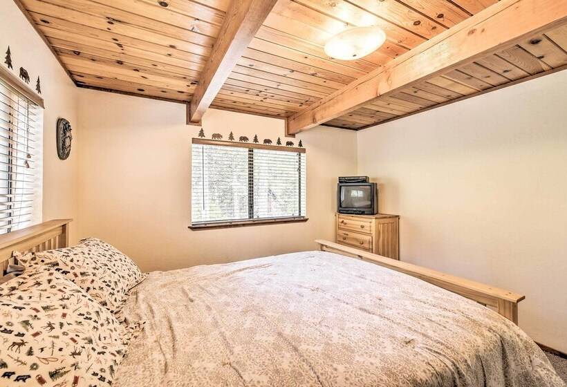 Family Friendly Arnold Retreat W/ Resort Perks!