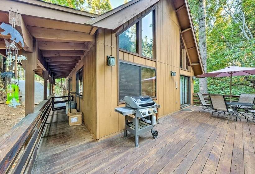 Family Friendly Arnold Retreat W/ Resort Perks!