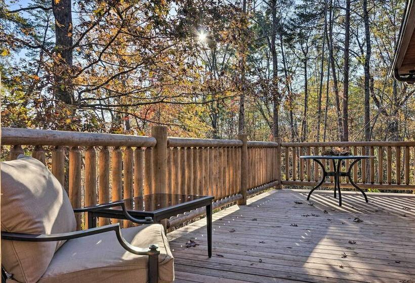 Blue Ridge Mtn Cabin Near Hiking & Biking Trails!