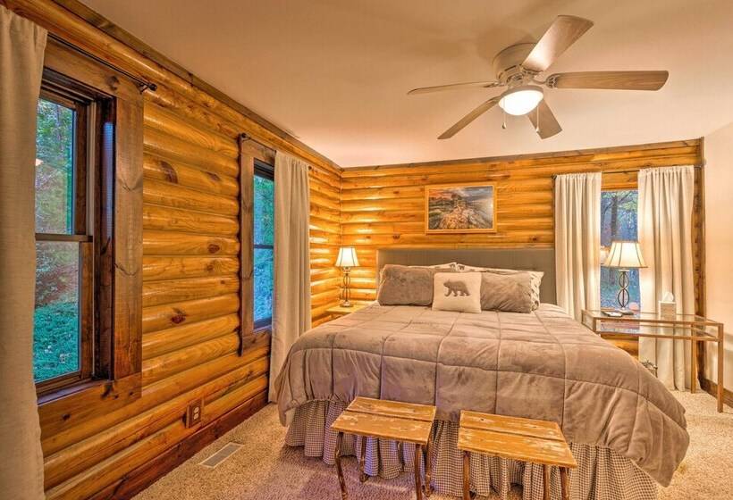 Blue Ridge Mtn Cabin Near Hiking & Biking Trails!