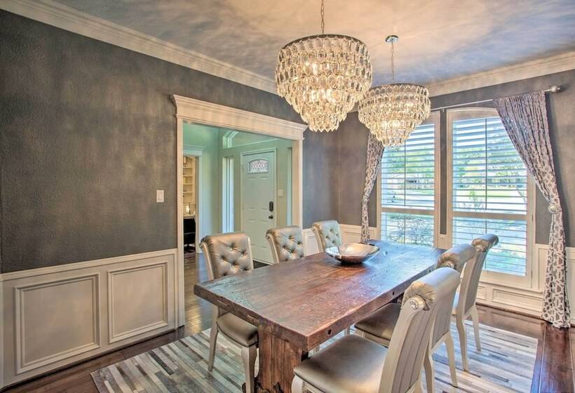 Highland Village House: Creek Access & Boat!