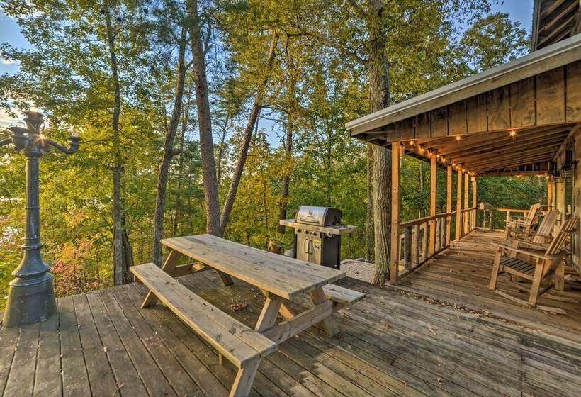 Historic Cabin W/ Stunning Kentucky Lake View