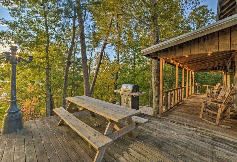 Historic Cabin W/ Stunning Kentucky Lake View