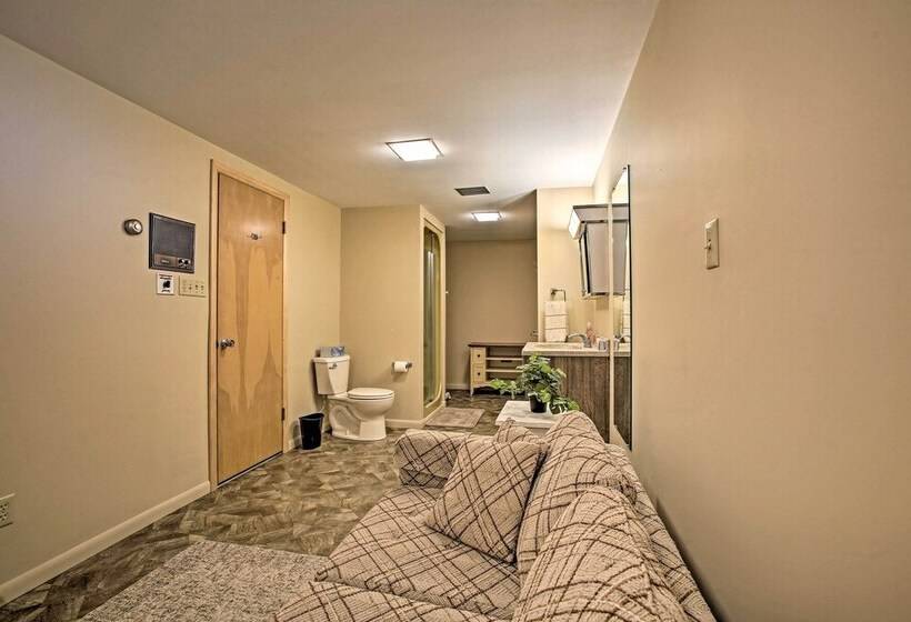 Game Room & Deck: Spacious Traverse City Home!