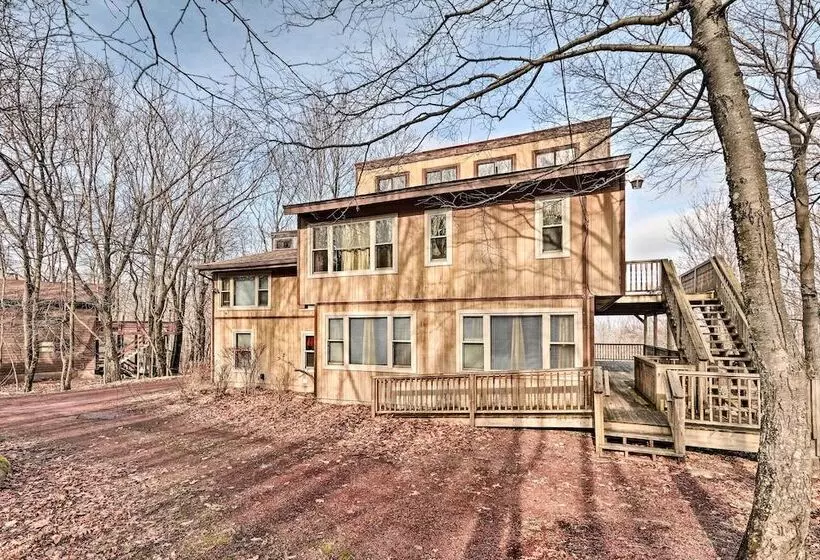 Lake Harmony Home W/ Community Beach Access