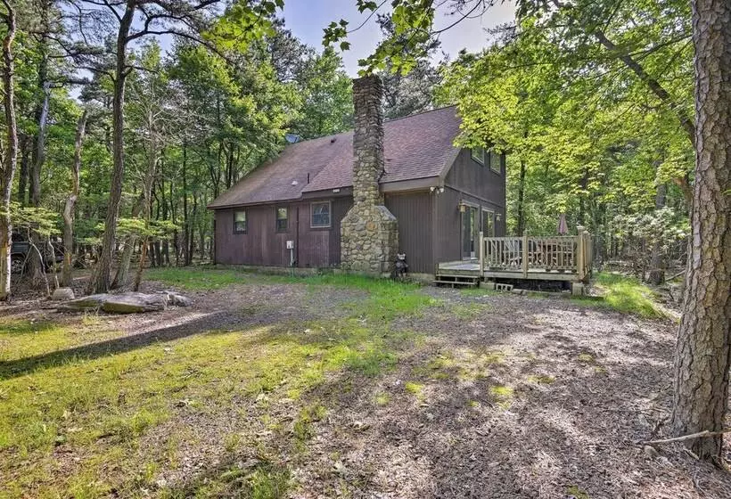 Deck & Big Boulder Views: Lake Harmony House!