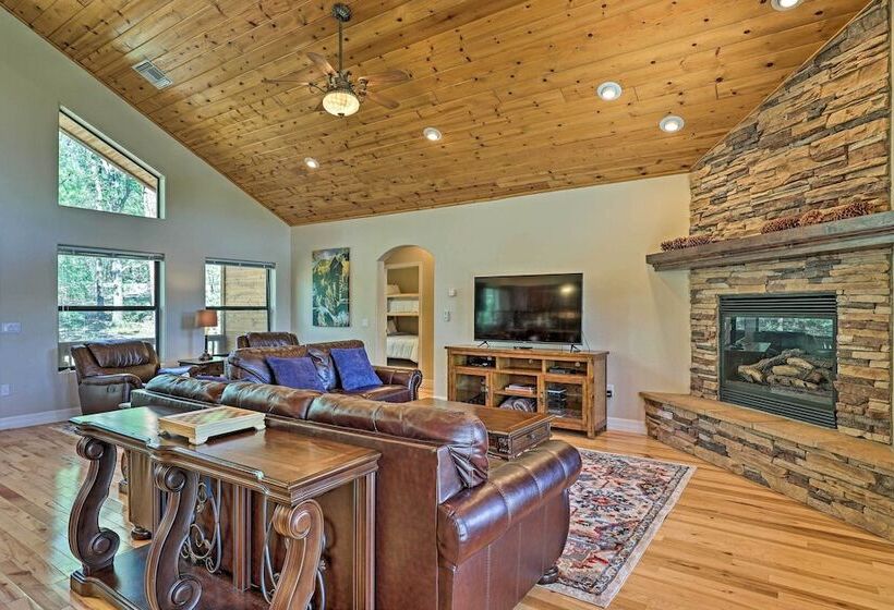 Serene Lakeside Cabin W/ Decks + Edler Lake Views!