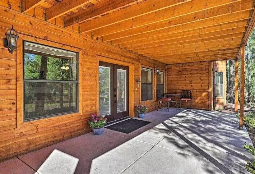 Serene Lakeside Cabin W/ Decks + Edler Lake Views!