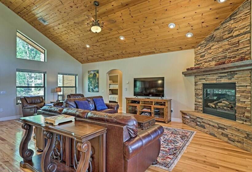 Serene Lakeside Cabin W/ Decks + Edler Lake Views!