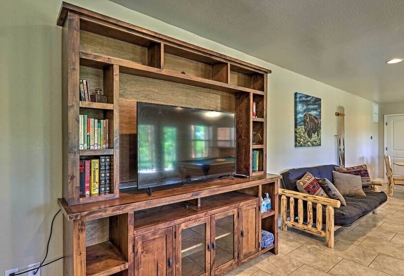 Serene Lakeside Cabin W/ Decks + Edler Lake Views!