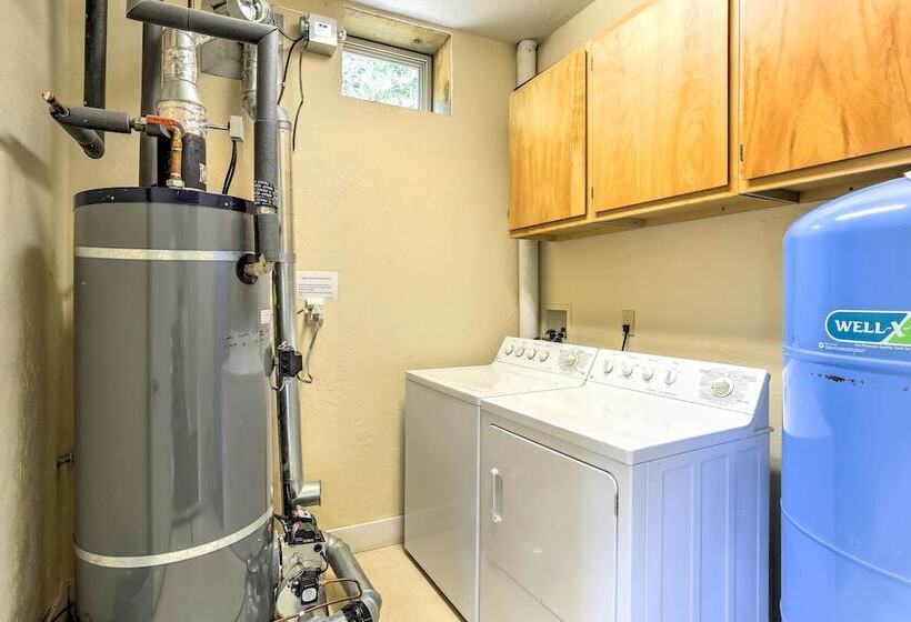 Log Home On 60 Private Acres By Mt Shasta Ski Park