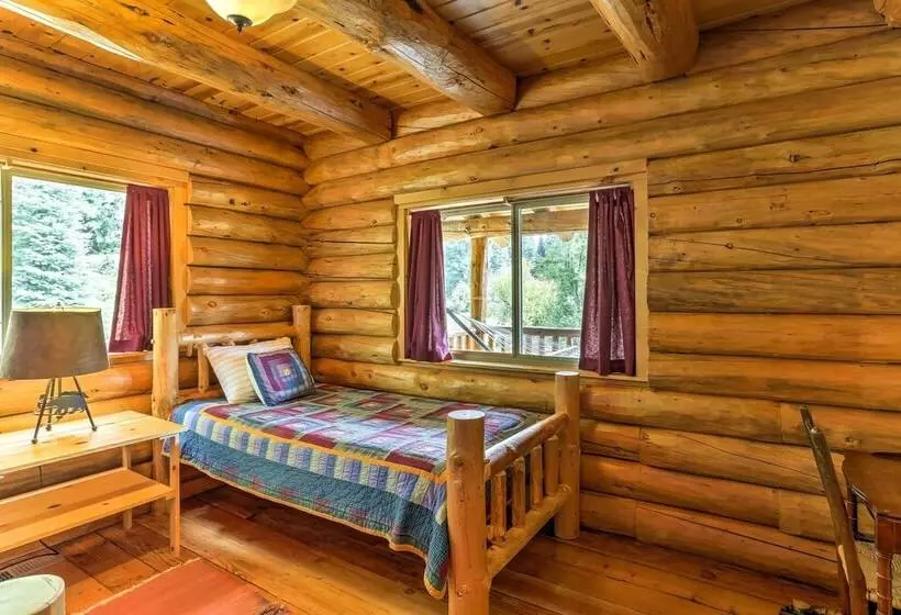 Log Home On 60 Private Acres By Mt Shasta Ski Park