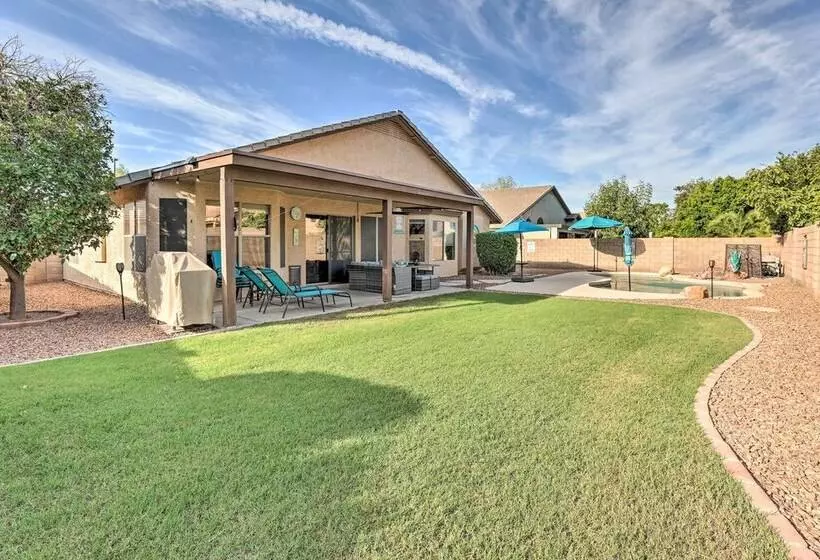 Luxe Gilbert Oasis   Close To Spring Training