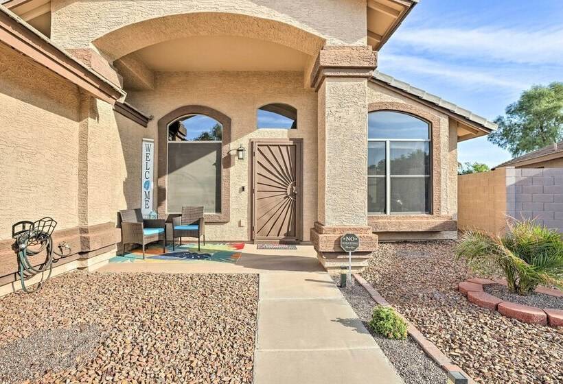 Luxe Gilbert Oasis   Close To Spring Training