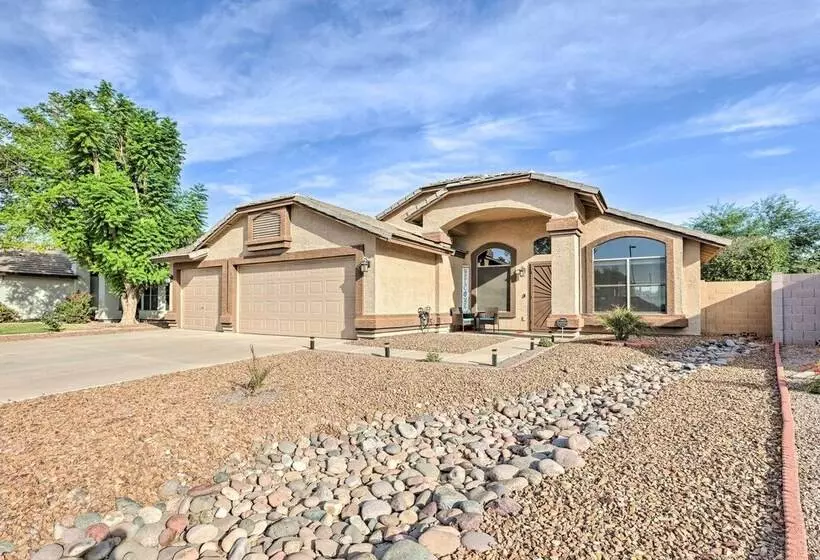 Luxe Gilbert Oasis   Close To Spring Training