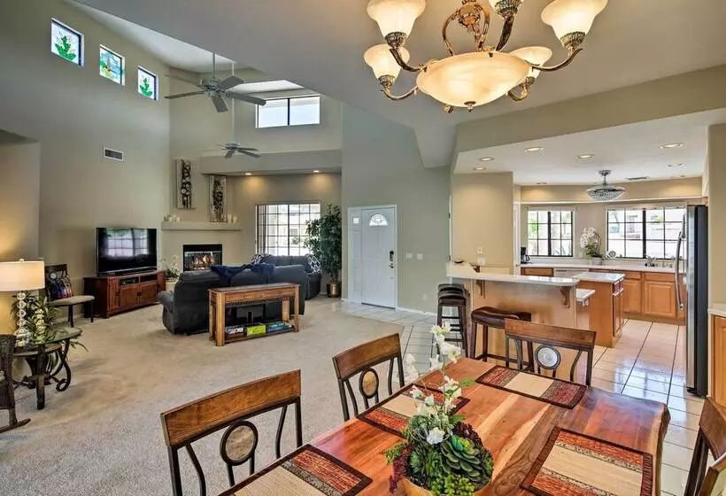 Luxe Lake Havasu Home W/ Pool & Spa, 3 Mi To Lake